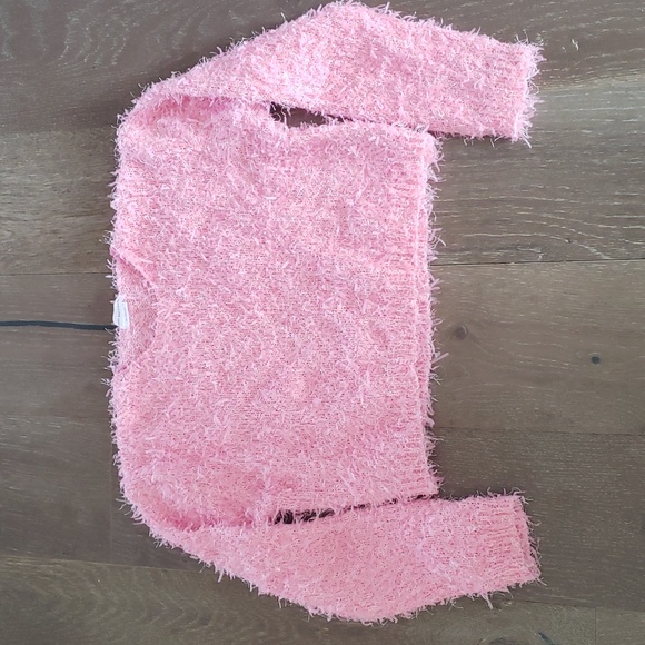 Lovers + Friends Mandy Shaggy Cropped Sweater- baby pink- size xs - Picture 2 of 3